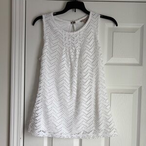 Banana Republic White Lace Sleeveless Blouse